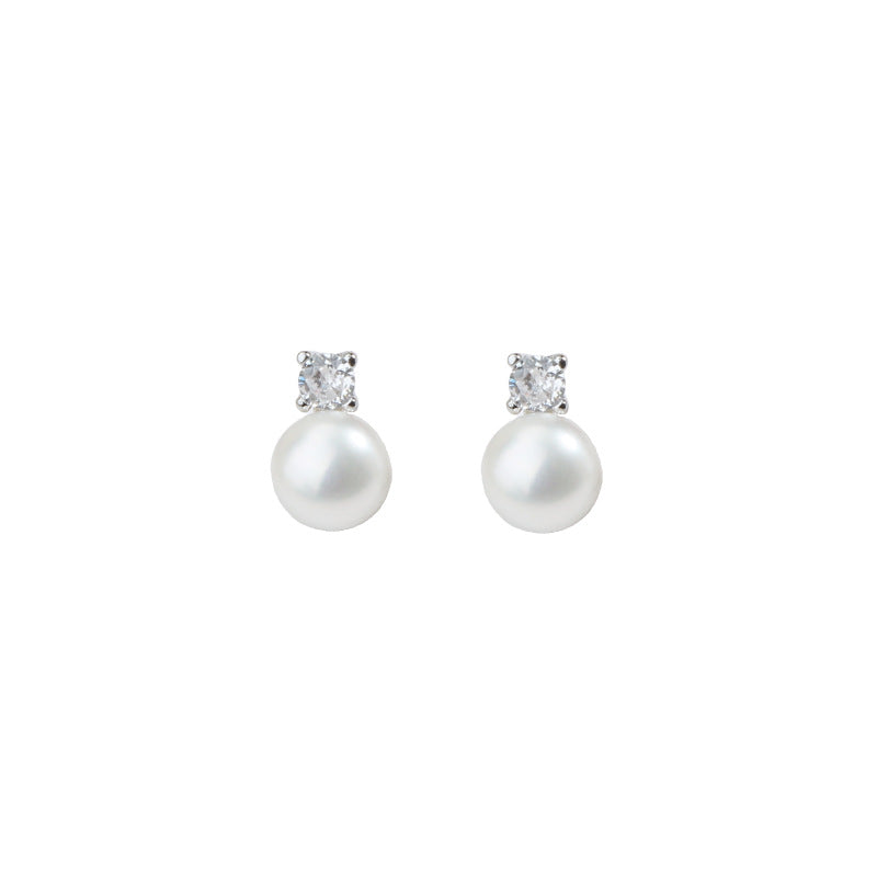 Classic Freshwater Pearl Stud Earrings