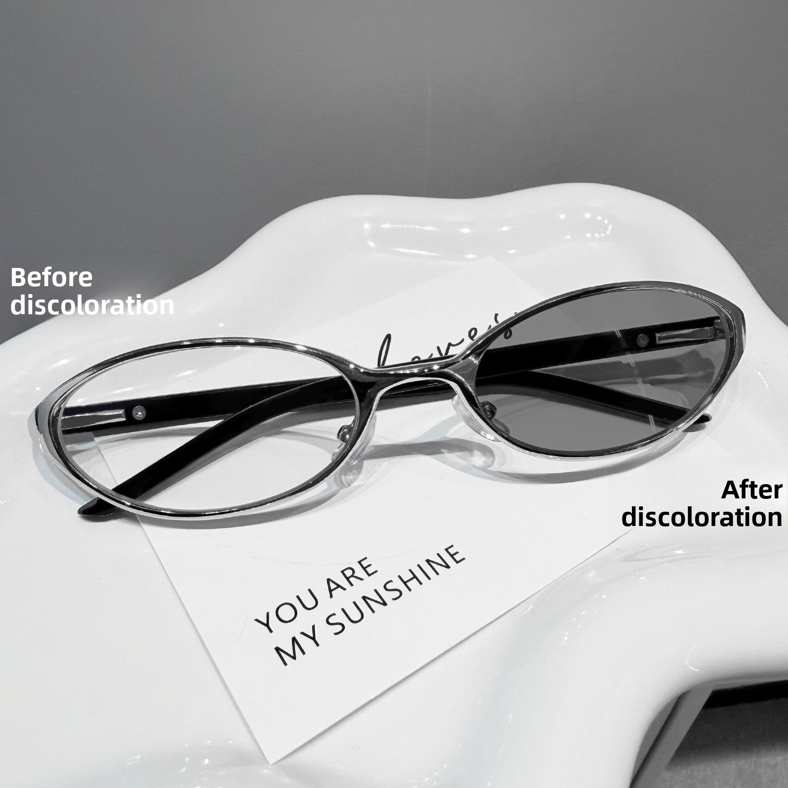 Oval Metal Frame Sunglasses with Spring Temples