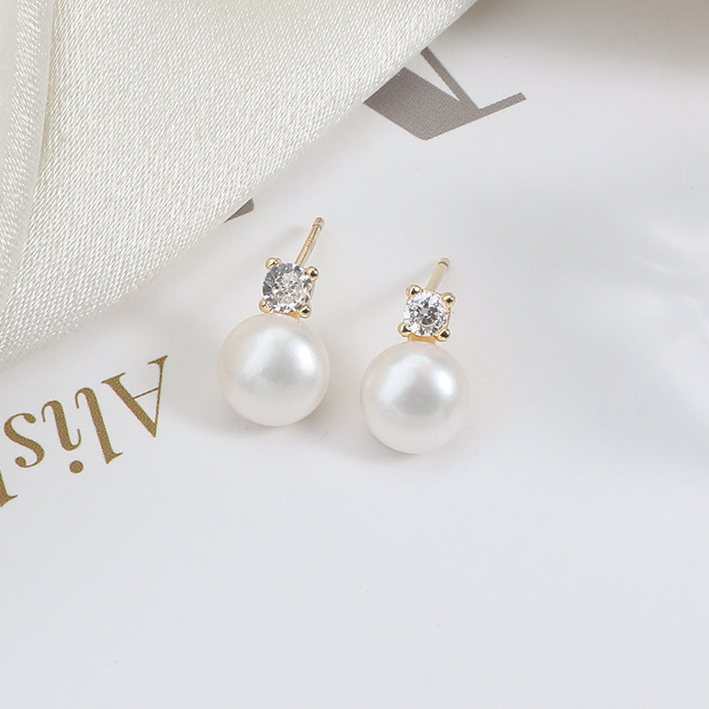 Classic Freshwater Pearl Stud Earrings